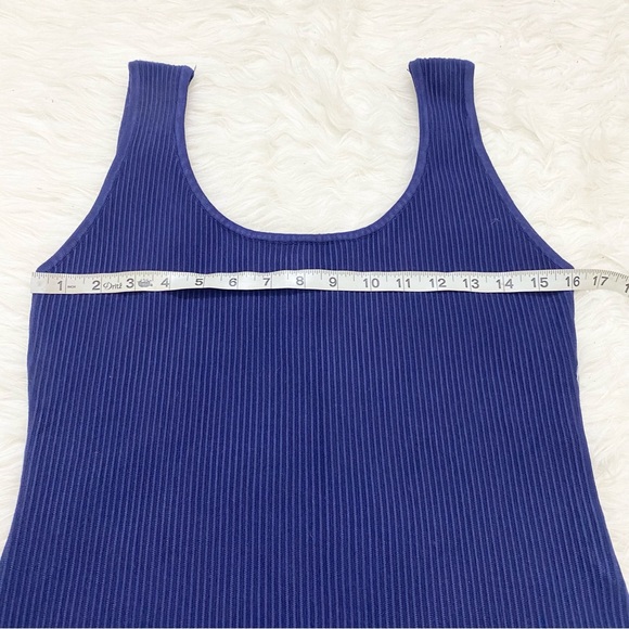HOUSE OF HARLOW Ribbed Blue Tank Top - Picture 2 of 3